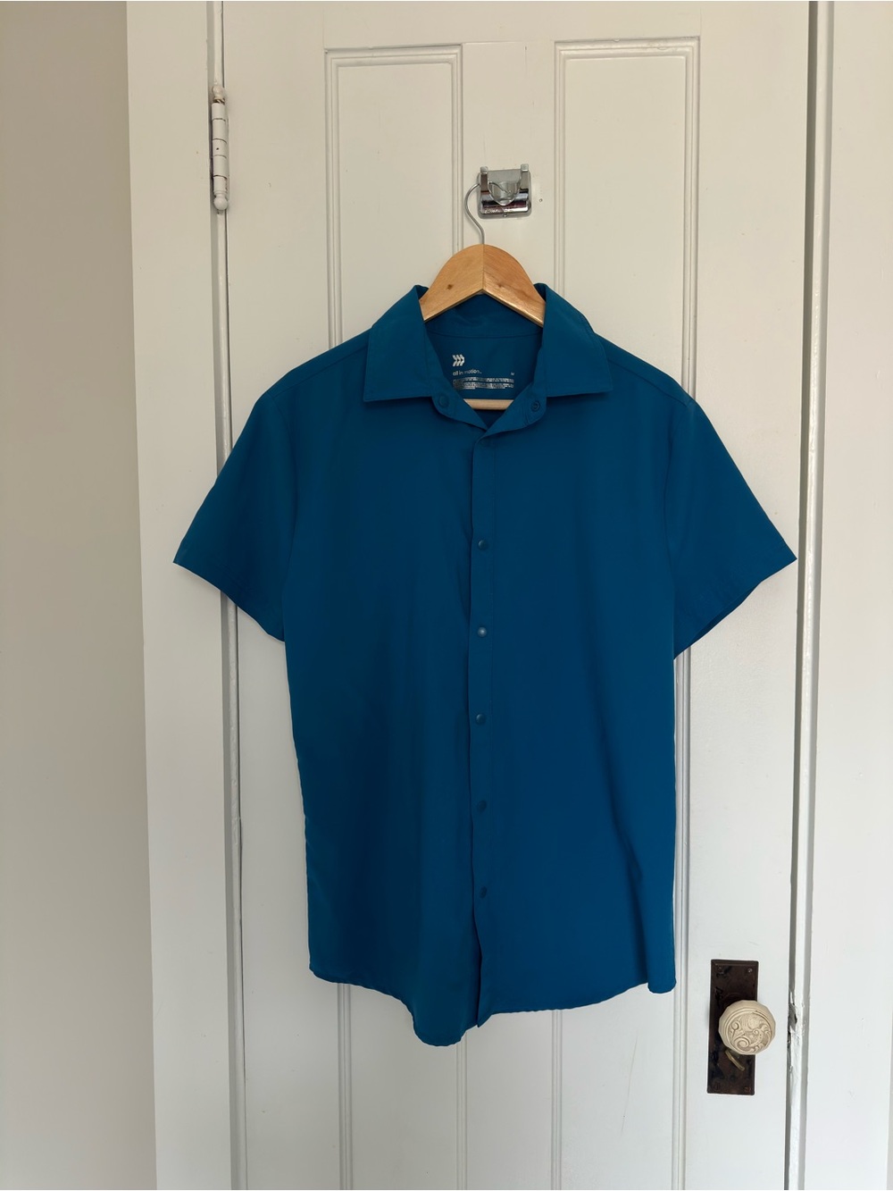 all in motion Men's Short-Sleeve Button-Down Shirt โ Teal - Picture 5 of 5